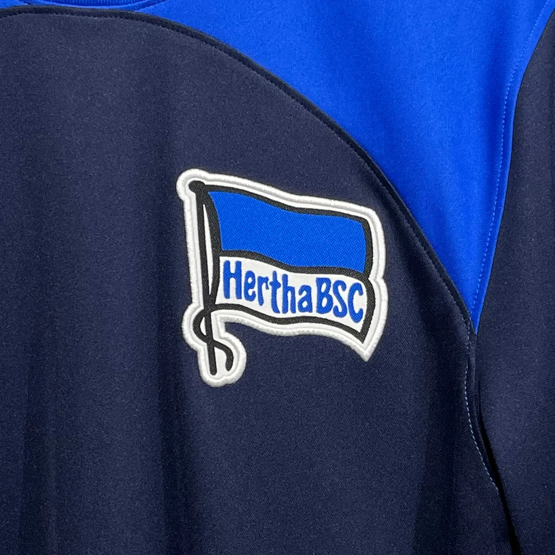 2022/23 Hertha Berlin Away Jersey M