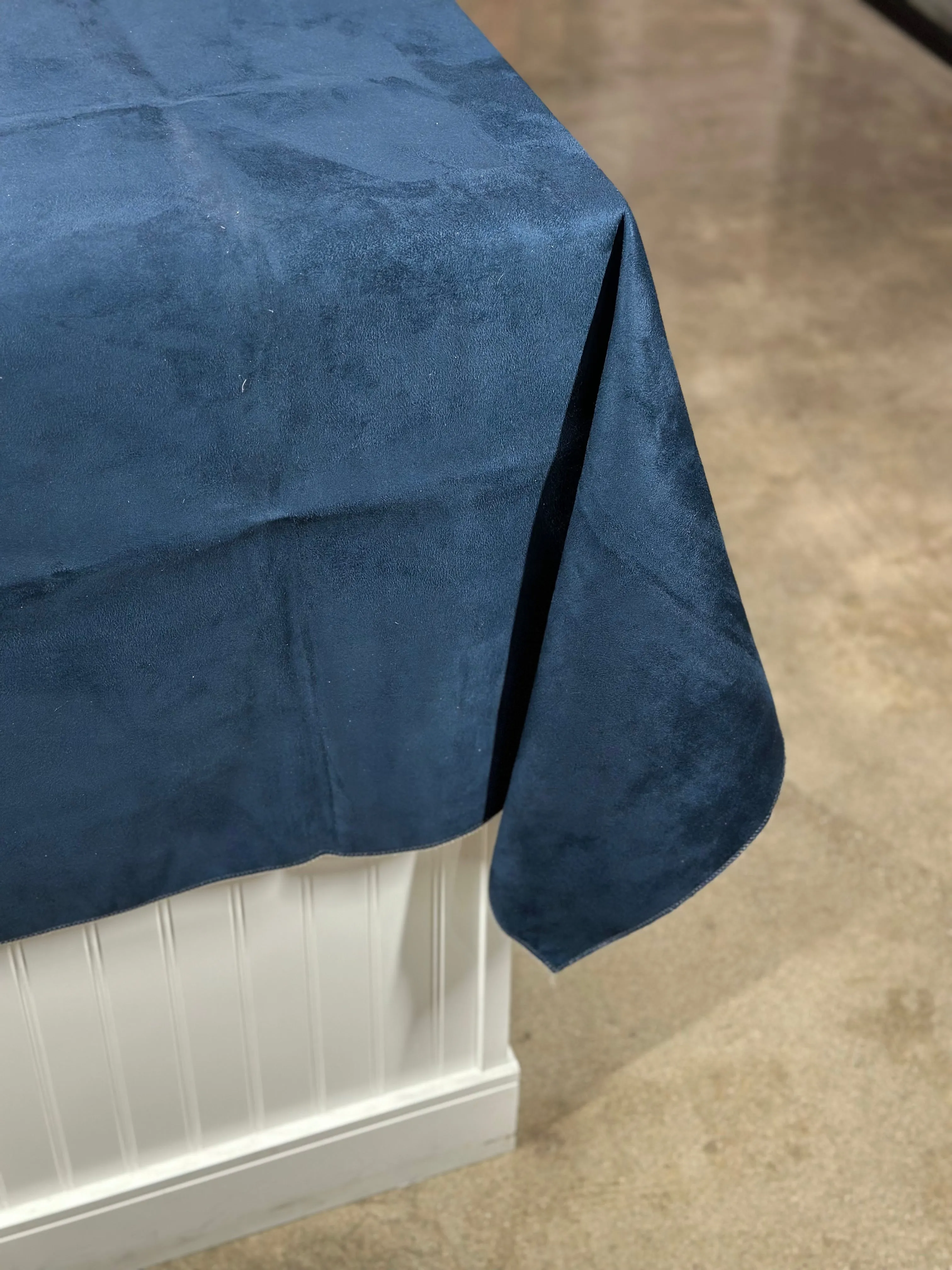 4pcs - Microfiber Suede Table Linen 108" Round - Navy