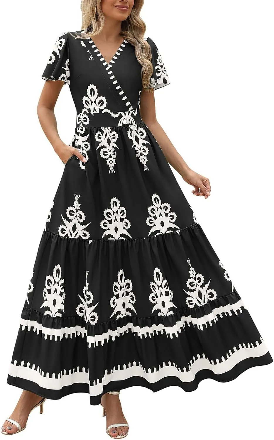 Boho Maxi Dress for Women 2025 Summer Casual V Neck Short Sleeve Flowy Long Dresses Aline Elegant Tiered Floral Dress
