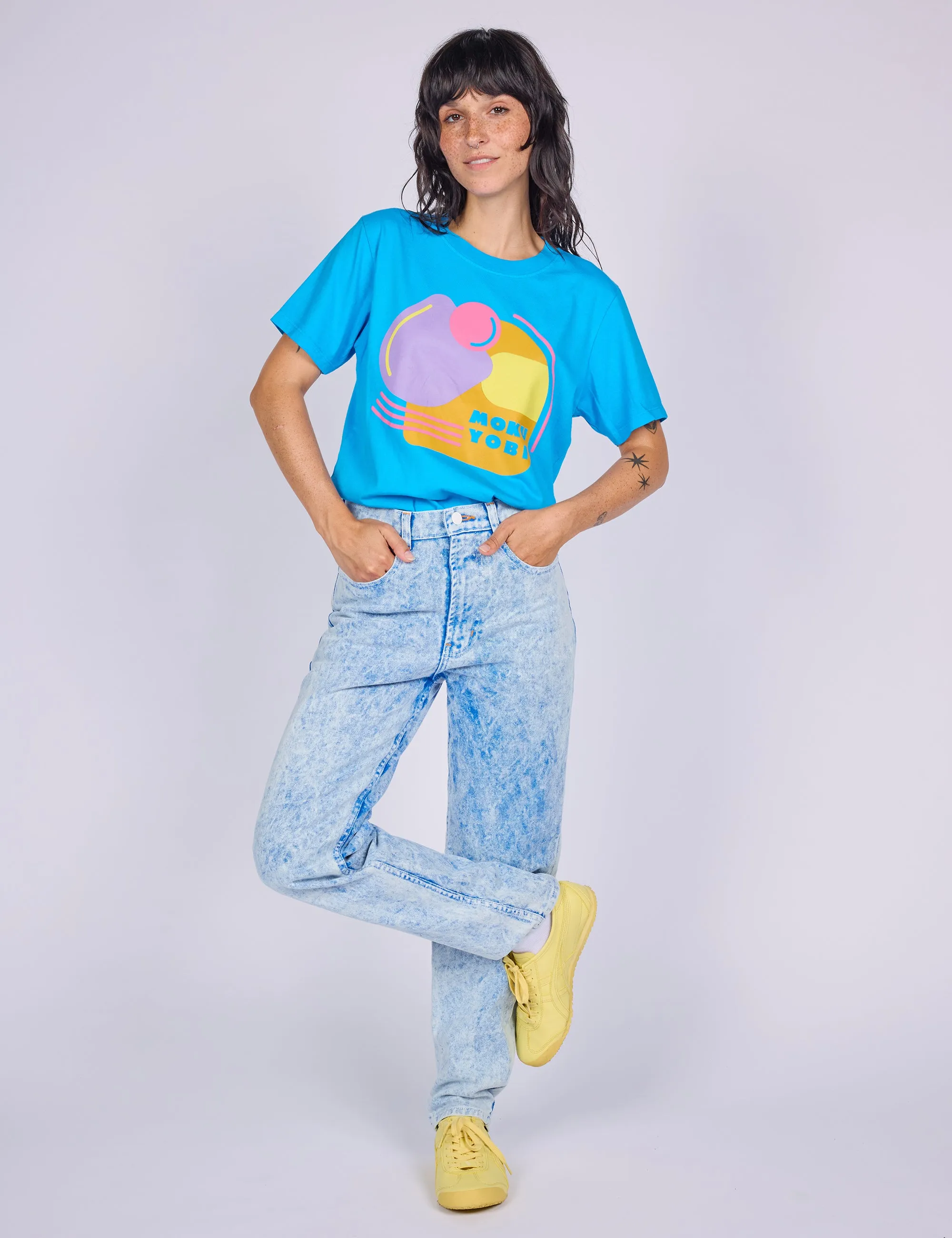 Deco Yobi Tee