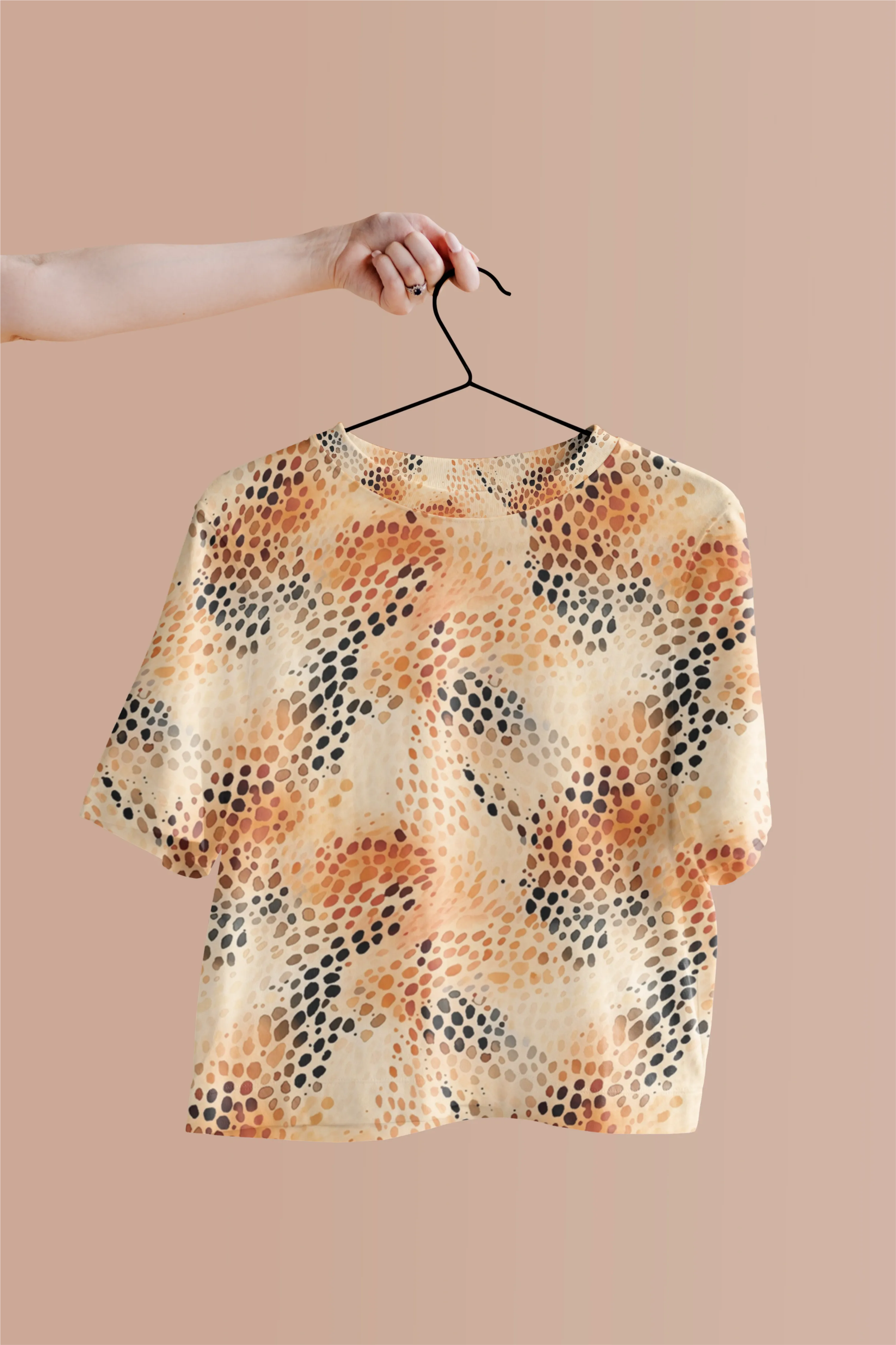 Fierce and Fashionable Women's Cheetah Print Crop Top