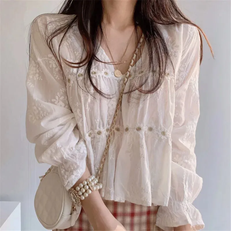Floral V-neck Flare White Blouse