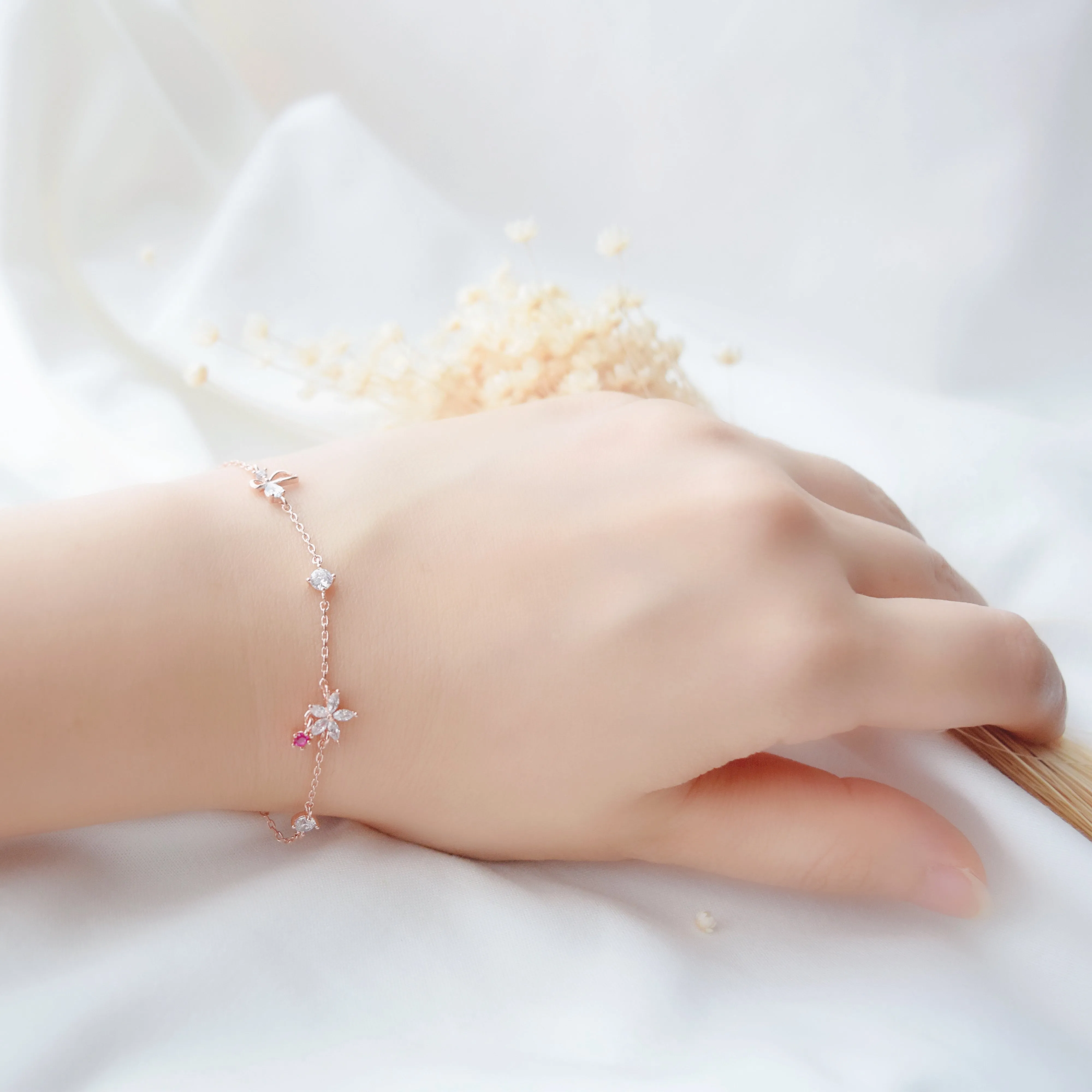 Rose Gold Daffodil Bracelet